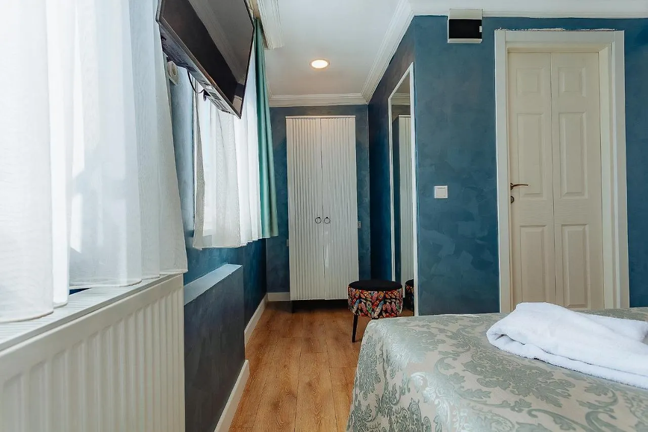Taksim Bi Center Suites Стамбул 0*,  Турция