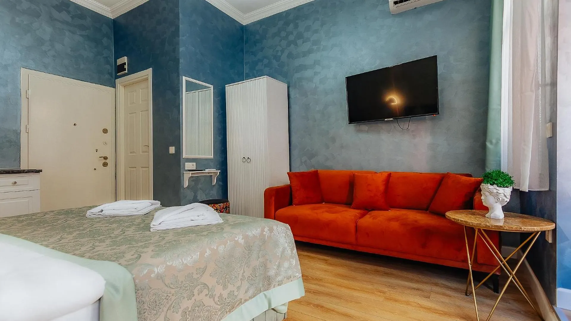 Апарт-отель Taksim Bi Center Suites Стамбул